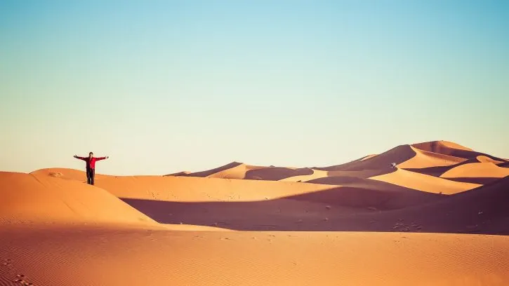 You want to go but you don't know how to get to the Sahara Desert in Morocco without a tour guide! This post has you covered. #OverlandTravel #Morocco #SaharaDesert Read the full article here: //mowgli-adventures.com/how-to-get-to-the-sahara-desert-in-morocco/