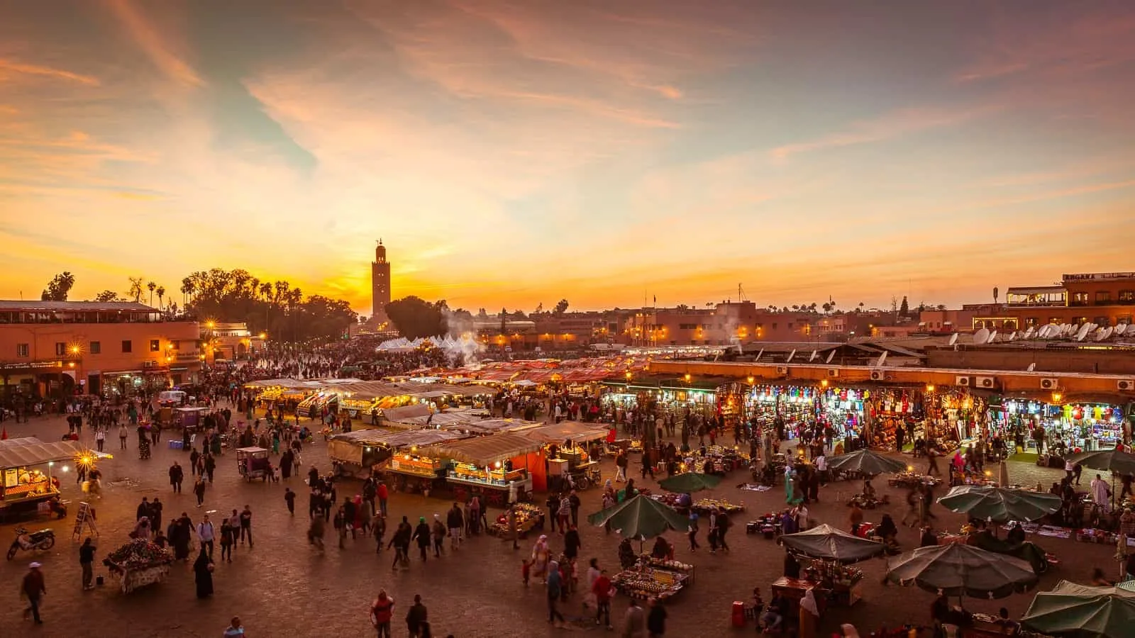 A comprehensive Morocco travel guide with tips and advice on things to do, see, camping locations, scenic drives and road trip itineraries. #Morocco #Travel #TravelGuide Follow the link for the full guide: //mowgli-adventures.com/morocco-travel-guide/