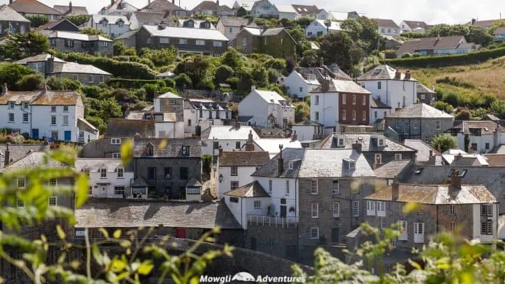 Whether you’re visiting from afar, or discovering more of your own wonderful country, Cornwall is a terrific county to explore. To help you chose your top things to do and places to visit in Cornwall, we’ve handpicked our ten favourites. #Cornwall #England Read the full article here: //mowgli-adventures.com/top-10-places-to-visit-in-Cornwall