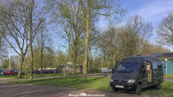 Free camping in the Netherlands in your camper van or motorhome is easy to do. Follow our approach and you could save upto €40 per night on campsite fees. Includes tips, the challenges we faced and where we stayed.