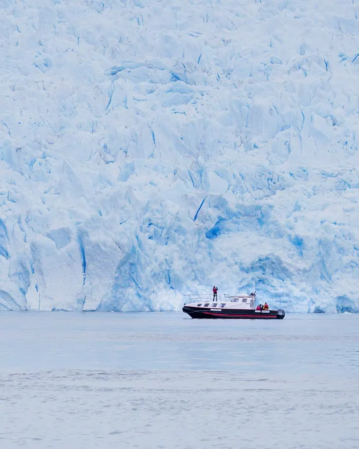 a boat cruise to san rafael glacier