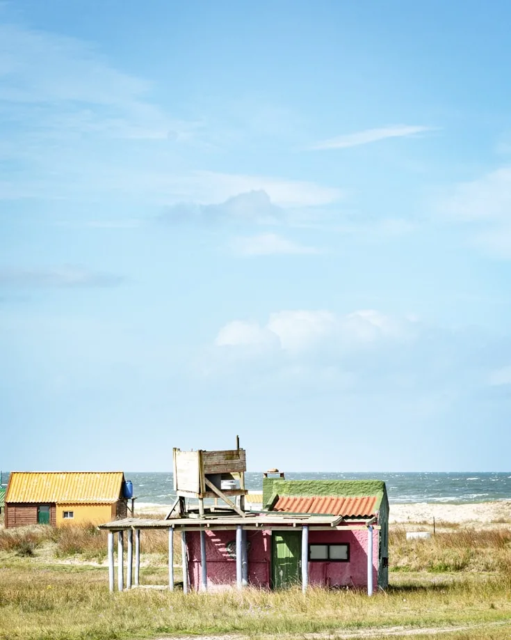 Small houses near the beach in Cabo Polonio