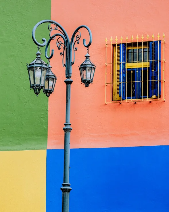 Colourfull walls and antique lamp post in La Boca Buenos Aires
