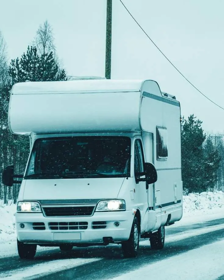 How to Heat a Camper Without Electricity