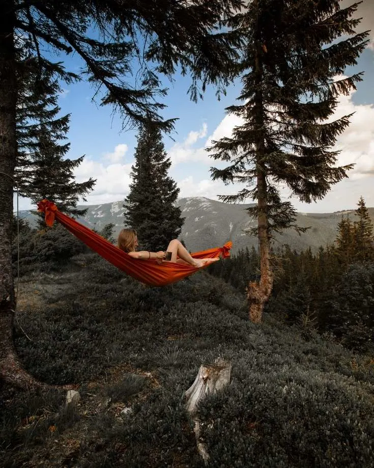 Traditional hammocks can damage trees