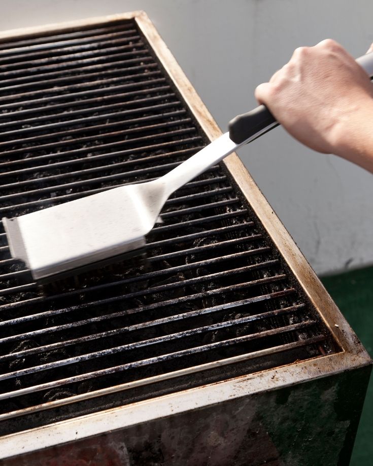cleaning a portable rv grill
