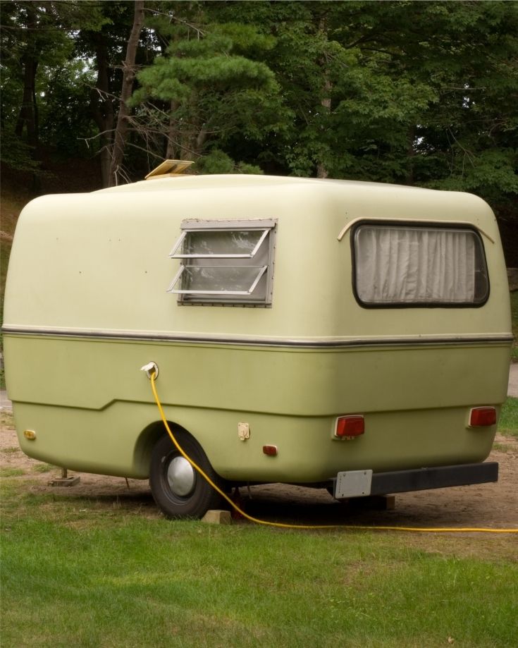Small RVs are easy to set up camp