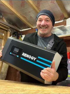 2000W Renogy Inverter Charger Review Feature
