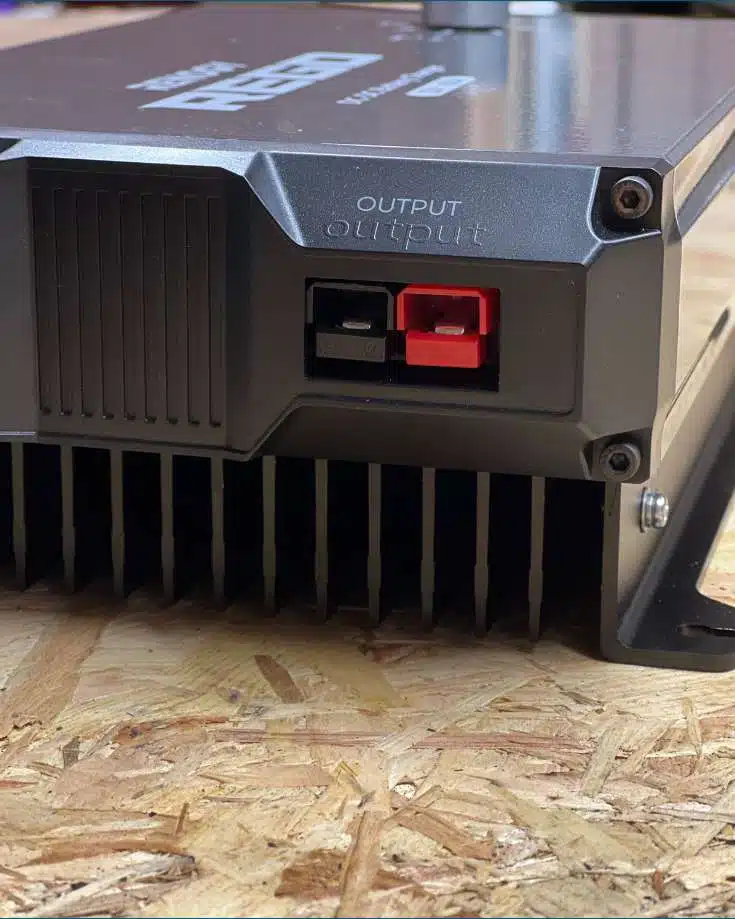 Renogy DC to DC Charger Review Rego 60A connections